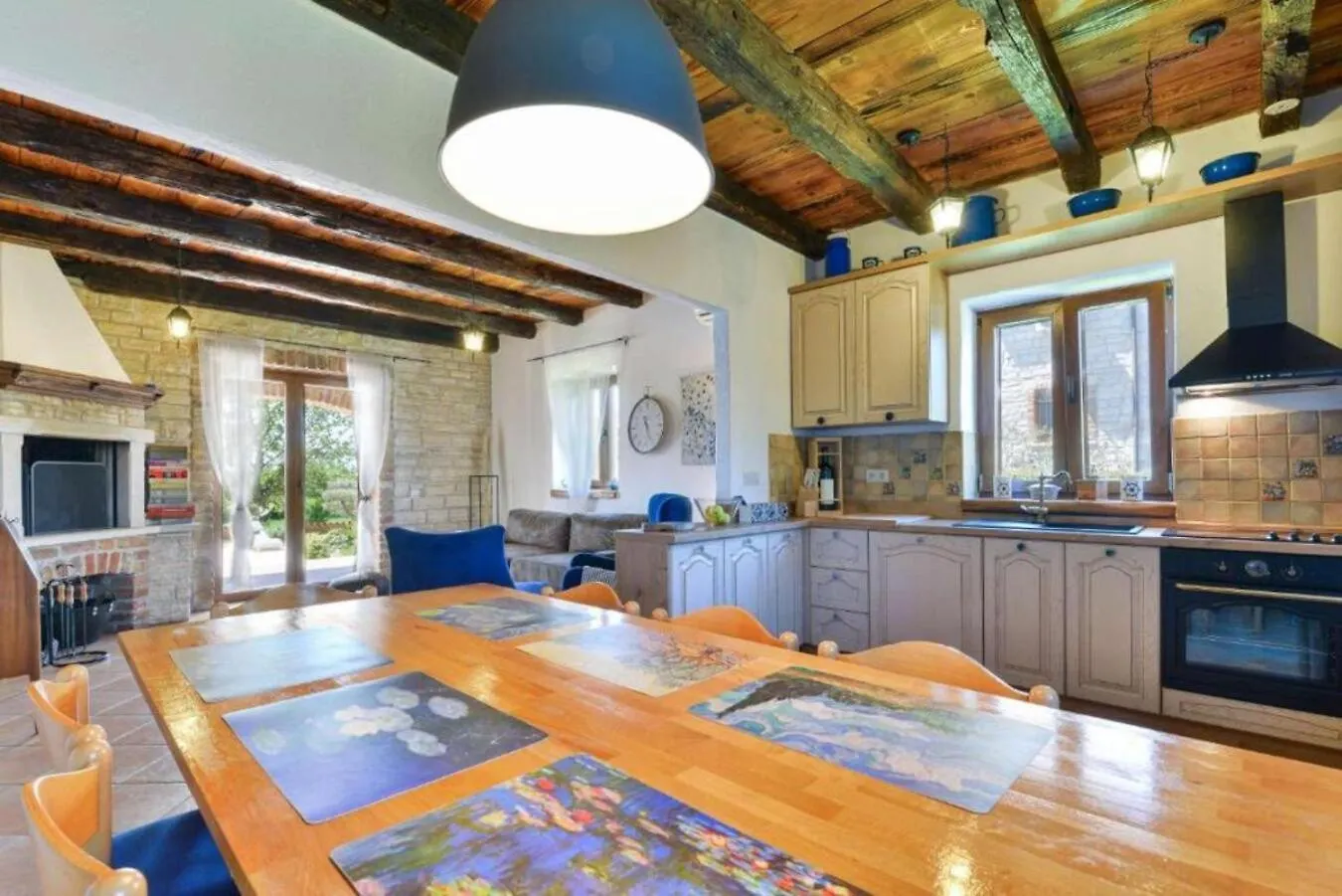 Villa Sole In Central Istria For 10 People With 4 Beedrooms And Private Pool Butkovici  Croatia