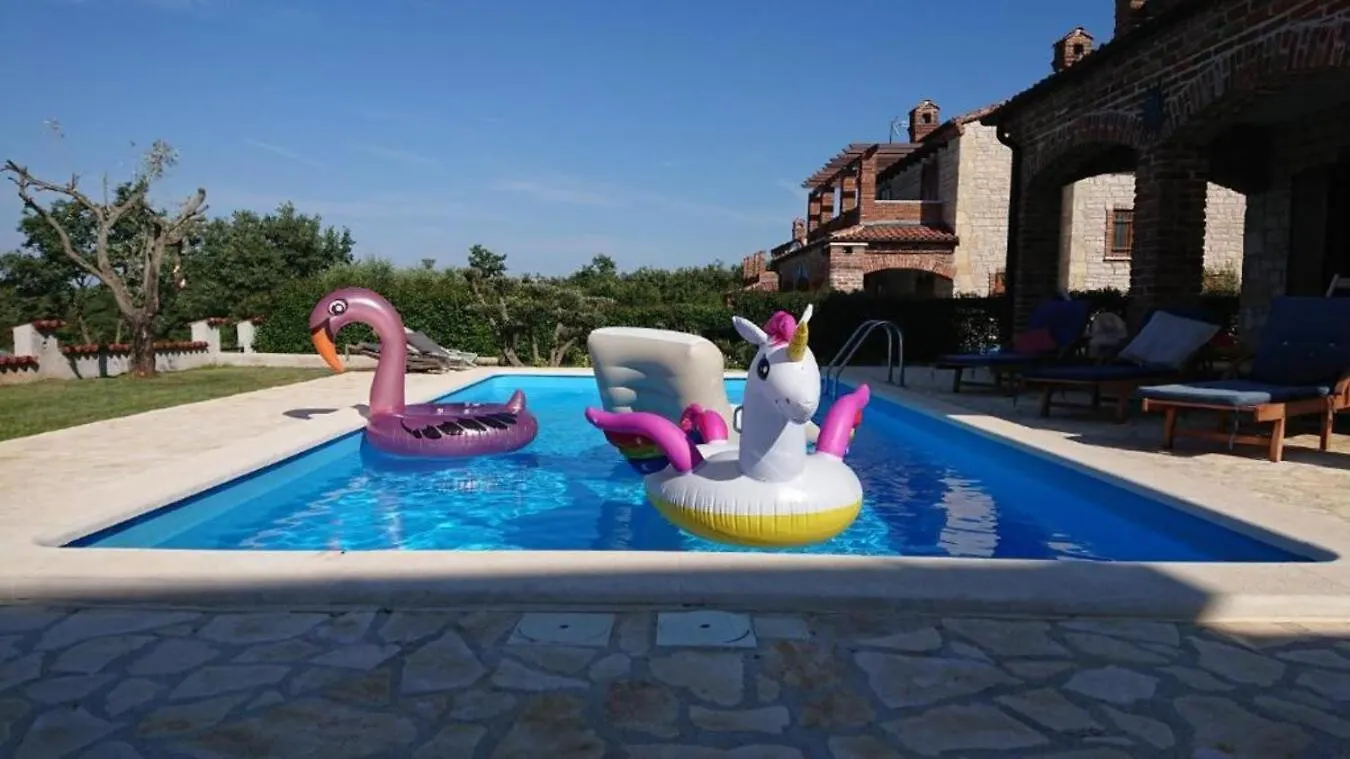 Villa Sole In Central Istria For 10 People With 4 Beedrooms And Private Pool Butkovici   Butkovici (Istria)