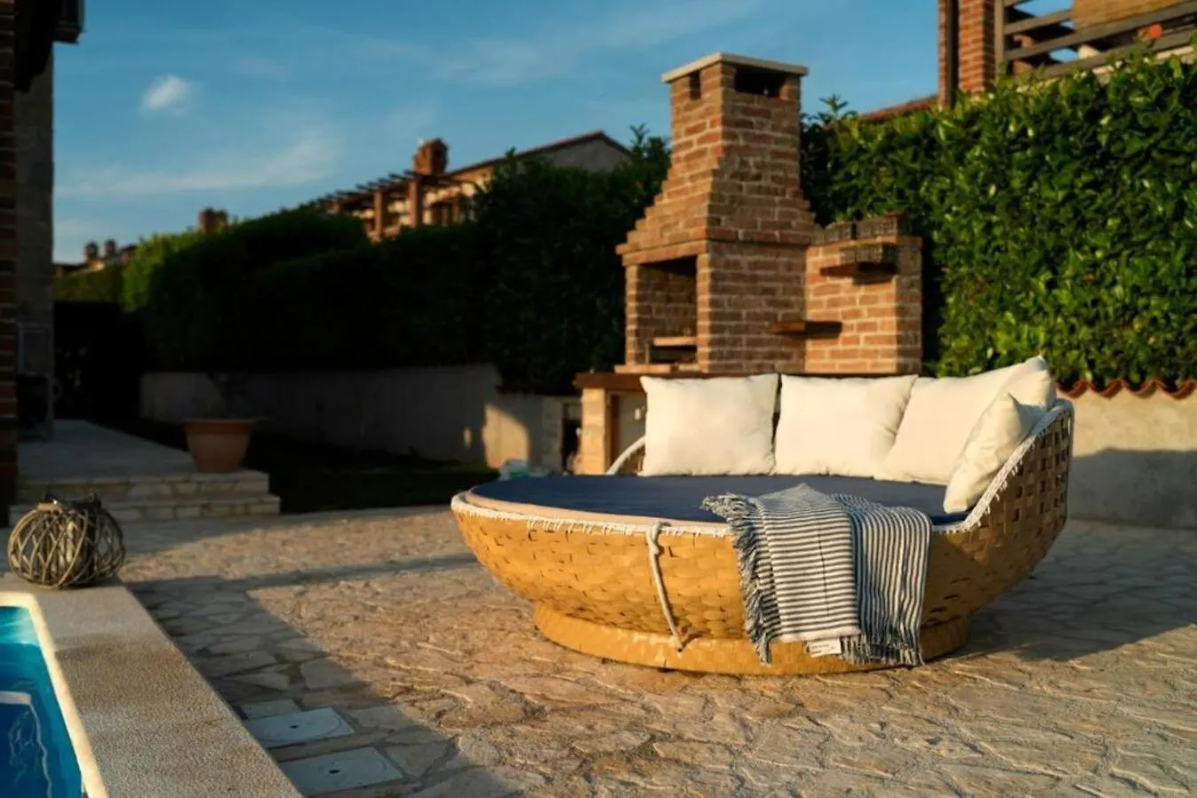 Villa Sole In Central Istria For 10 People With 4 Beedrooms And Private Pool Butkovici  Butkovici (Istria)