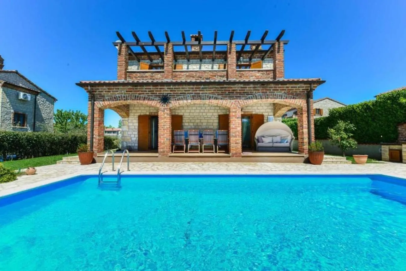 Villa Sole In Central Istria For 10 People With 4 Beedrooms And Private Pool Butkovici  Croatia